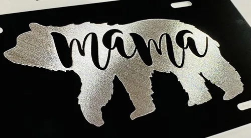 Miniatura 4 de Mama Bear 2 Logo Car Tag Diamond Etched en placa de aluminio negro