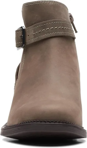 Miniatura 3 de Clarks Women's Maye Strap Ankle Boot