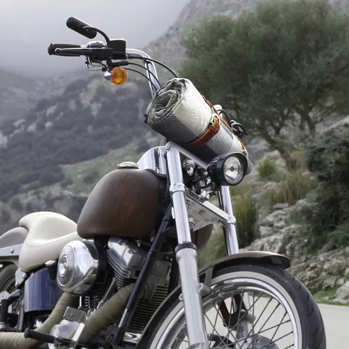 Miniatura 4 de PortableAnd Correa de cuero genuino para transportar para motocicletas y mantas de picnic, regalos para amantes de motocicletas y motos, cinturón