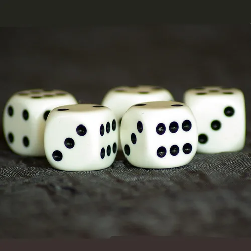 Miniatura 3 de Taza de dados profesional con forro de fieltro con 5 dados silenciosos para Yahtzee Game
