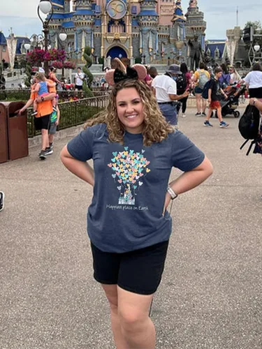 Miniatura 7 de Camisas mágicas para mujer, camisa Magic Kingdom, camiseta de manga corta con el lugar más feliz de la tierra, camiseta de vacaciones familiares