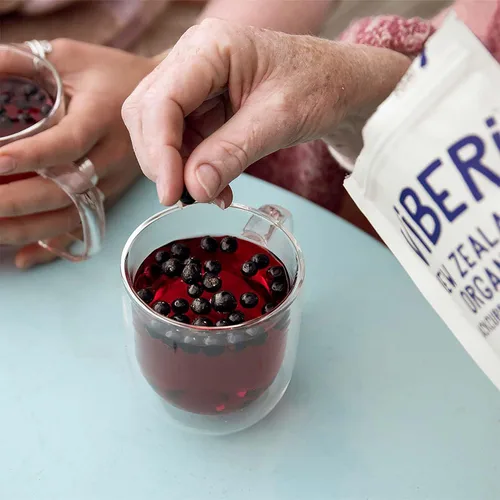 Miniatura 9 de ViBERi Grosellas negras orgánicas liofilizadas 4.23 oz Bayas superfrutas 100% cultivadas en NZ, vitamina C natural y antocianinas, veganas • Sin