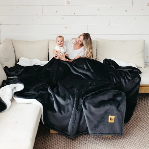 Miniatura 23 de Big Blanket Co Original Stretch Ballerina - Manta gigante extra grande de 6 x 6 pies, suave, elástica, lavable a máquina, se adapta a toda la familia
