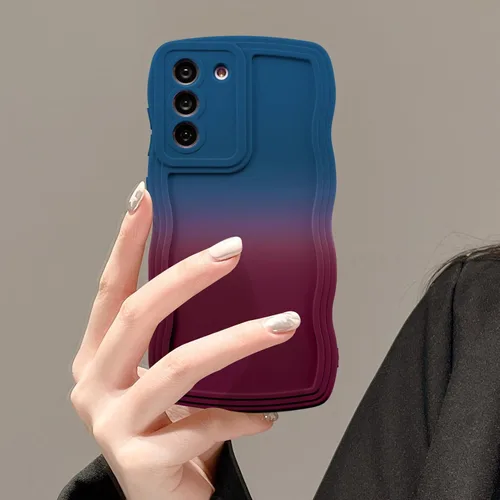 Miniatura 11 de UEEBAI Funda de silicona con marco de ola para Samsung Galaxy S22 5G, funda de teléfono con marco de ola linda, ajuste delgado, amortiguador de Negro