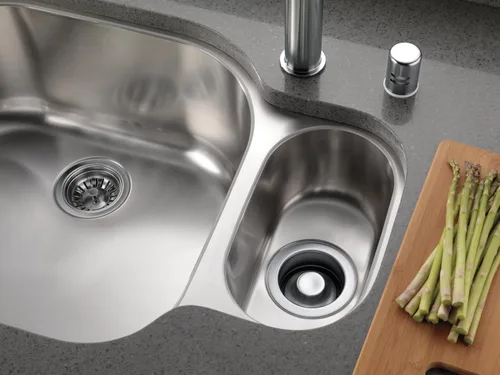 Miniatura 2 de Delta Faucet 72030-AR Triturador de Desperdicios y Tapón de Brida para Cocina, Acero Inoxidable Ártico, 4.50 x 4.50 x 4.50 pulgadas