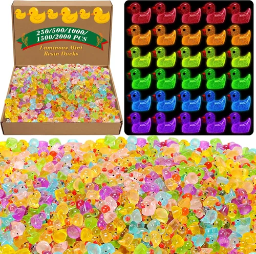 Barydat 125 piezas de mini pato de resina de Navidad que brilla en la oscuridad, pequeño pato luminou, a granel para ocultar bromas, idea de