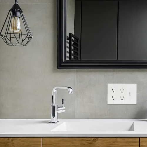 Miniatura 6 de Bates - Placa de pared combinada, paquete de 2, palanca simple/decoración doble, placa de cubierta de interruptor de luz blanca Blanco