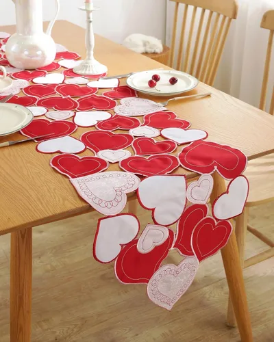 Miniatura 12 de Camino de mesa para el día de San Valentín, decoración del día de San Valentín, 70 pulgadas de largo, bordado rojo y rosa, camino de mesa de corazón