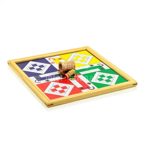 Miniatura 9 de Madera de pino hecha a mano hecha a mano 2 en 1 Ludo serpientes magnéticas y escaleras juego de mesa de viaje completo para adultos y familia
