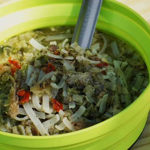 Miniatura 2 de GOOD TO-GO Chicken Pho Alimentos de camping, comida para mochileros (porción individual) Solo agrega comidas de agua, comidas para mochileros