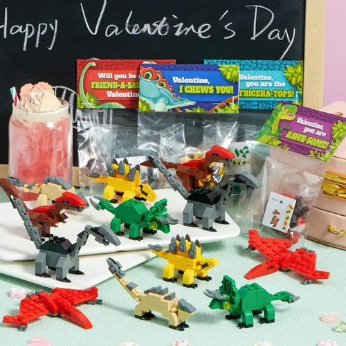 Miniatura 8 de JOYIN Paquete de 24 tarjetas de San Valentín con bloques de construcción de dinosaurios para regalos, recuerdos de fiesta, premio de intercambio