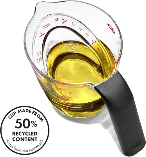 Miniatura 3 de OXO Good Grips - Taza medidora en ángulo de 1 taza