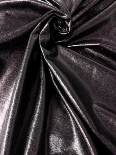 Metálico brillante en toda la lámina de poliéster elástico Spandex tela por The Yard (negro)