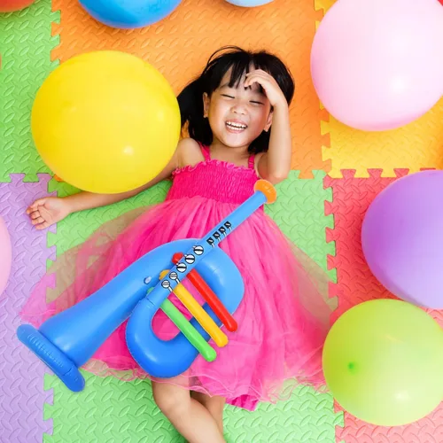 Miniatura 8 de TOYANDONA Instrumento musical inflable, 6 piezas, instrumento inflable para banjo, trompeta, cuerno, premios de carnaval, decoraciones de fiesta