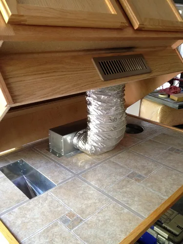 Miniatura 3 de Kit de conductos premontados para debajo del gabinete - Kit de ventilación de piso