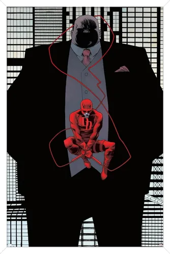 Miniatura 15 de Trends International Marvel Comics Daredevil - Póster de pared Kingpin Shadow, 22.4 pulgadas de largo x 14.7 pulgadas, versión enmarcada en bronce