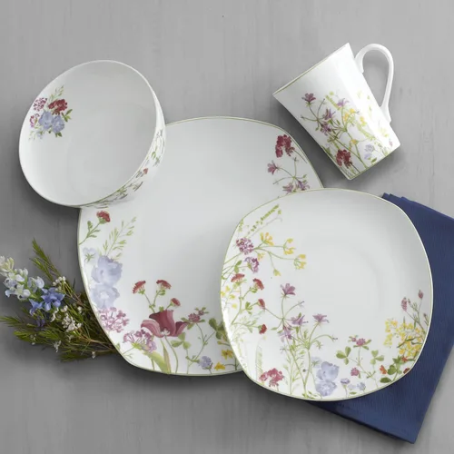 Miniatura 6 de Mikasa Wildflower Garden - Juego de vajilla de porcelana de hueso de 16 piezas para 4, platos cuadrados y cuencos con tazas, diseño floral, apto