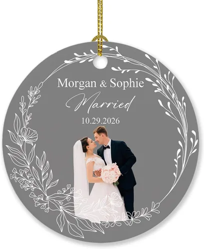 Miniatura 14 de Foto personalizada, adorno de matrimonio de nuestra primera Navidad 2023, regalo para novio, novia, señor y señora, foto y calendario, adorno