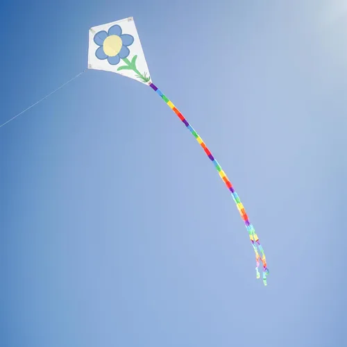 Miniatura 2 de In the Breeze Colorear Diamond - Cometa de 20 pulgadas, línea única, cometa de tela Ripstop, incluye crayones, línea de cometa y bolsa, diversión