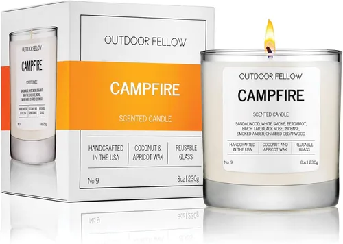 Outdoor Fellow Vela perfumada Campfire – Madera ahumada, ámbar y cedro carbonizado, 8 onzas