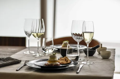 Miniatura 9 de Zwiesel Glas Tritan Prizma Collection Riesling Copa de vino blanco, 10 onzas, juego de 6