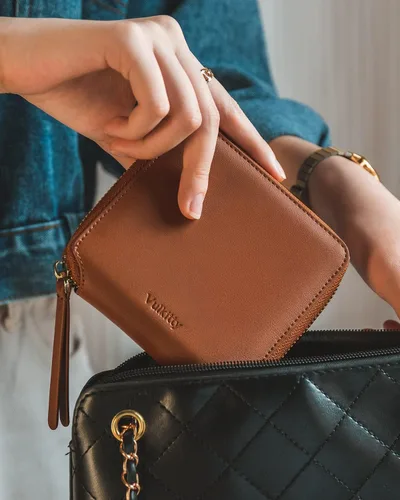 Miniatura 7 de Cartera de piel para mujer, con bloqueo RFID, plegable, delgada, para tarjetas de crédito, con bolsillo con cremallera, Marrón, Classic