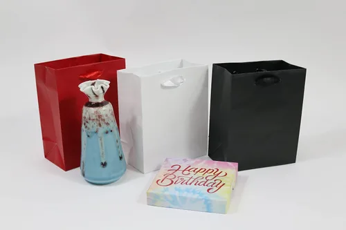 Miniatura 7 de 12 bolsas de papel de regalo extra pequeñas con asas de cinta (4.5 x 5.5 x 2.5 pulgadas), para recuerdos de fiesta, baby shower, bodas, vacaciones