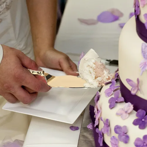Miniatura 7 de BestAlice Juego de cuchillos y servidor para pastel de boda, juego personalizado de corte de pastel dorado para boda, juego de servir pasteles Oro