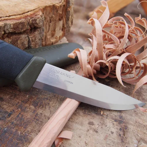Miniatura 4 de Morakniv Companion Cuchillo de hoja fija de acero al carbono con funda