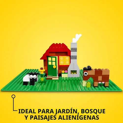 Miniatura 3 de LEGO Placa base verde clásica, base cuadrada de 32 x 32 pulgadas para construir, jugar y mostrar creaciones de ladrillos, ideal para paisajes