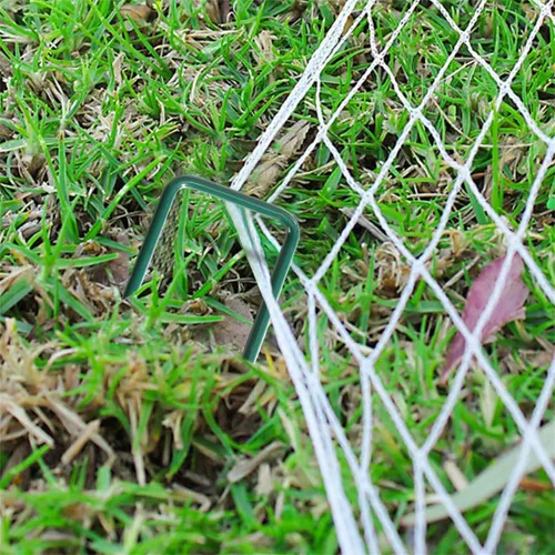 Miniatura 5 de Paquete de 20 estacas de jardín de 6 pulgadas en forma de U para tienda de campaña resistentes para patio, pasadores de césped para paisajismo, tela