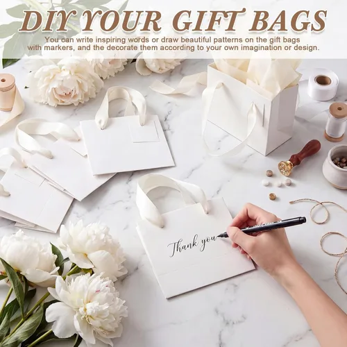 Miniatura 6 de Qilery 50 bolsas de regalo de papel de boda a granel con papel de seda, pequeñas bolsas de regalo con asa y etiquetas para cumpleaños, bodas