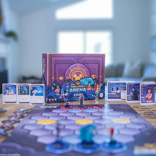 Miniatura 2 de Disney Sorcerer's Arena: Epic Alliances Core Set Juego de mesa de estrategia para 2 o 4 jugadores a partir de 13 años Con personajes y villanos