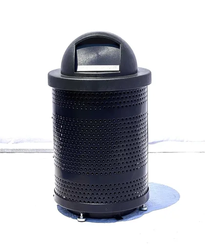 Miniatura 2 de Bote de basura de metal perforado termoplástico de 32 galones con tapa de cúpula de espuma estructural, color negro