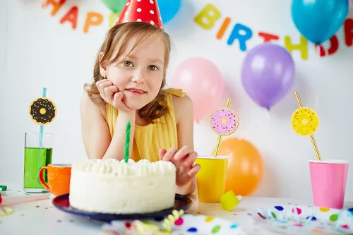 Miniatura 3 de 24 popotes reutilizables con forma de dona y arco iris loco para suministros de fiesta de cumpleaños, decoraciones de fiesta con 2 cepillos
