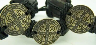 Miniatura 6 de CB - Pulsera de cuero de San Benito 3 unidades talla S M L tono bronce