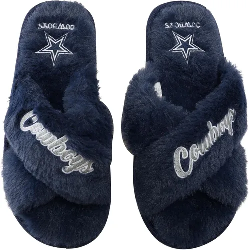 Miniatura 13 de FOCO Pantuflas deslizantes cruzadas mullidas con logotipo de texto del equipo NFL para mujeres