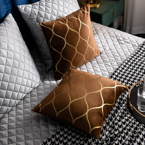 Miniatura 6 de DEZENE Fundas de almohada de terciopelo dorado de 16 x 16 pulgadas: paquete de 2 fundas de almohada cuadradas decorativas para dormitorio, sofá