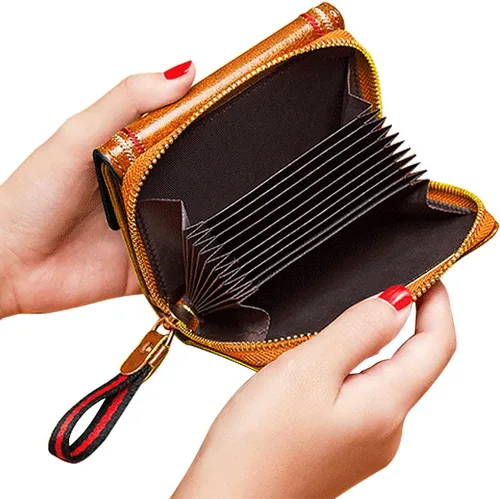 Miniatura 5 de PofeeXIO Cartera de cuero RFID para mujer con tarjetero triple plegable para mujer con correa de muñeca corta para mujer, cartera con múltiples