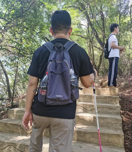 Miniatura 3 de YZAOLL Mochila pequeña de senderismo de 20 litros, mochila ligera para el día, mochila plegable para mujeres y hombres, viajes, camping, vacaciones