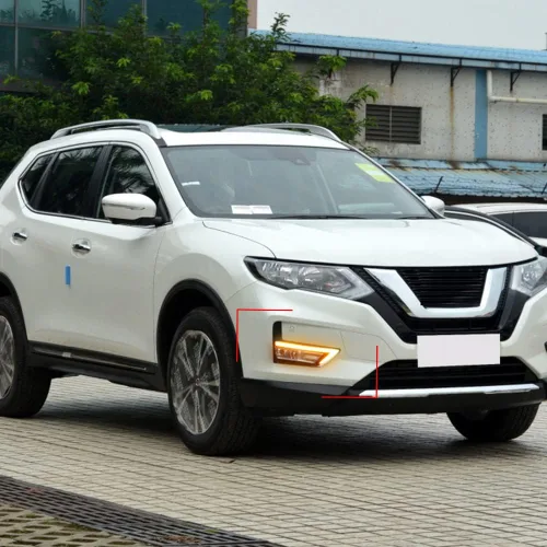 Miniatura 6 de BAKUGO 2 unids luz diurna niebla lámpara cubierta DRL luz de señal de giro para Nissan X-Trail Rogue 2017 2018 2019 2020