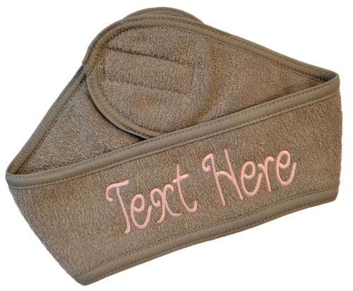 Miniatura 3 de Funny Girl Designs Diadema de spa personalizada bordada con texto personalizado de tu elección (negro)