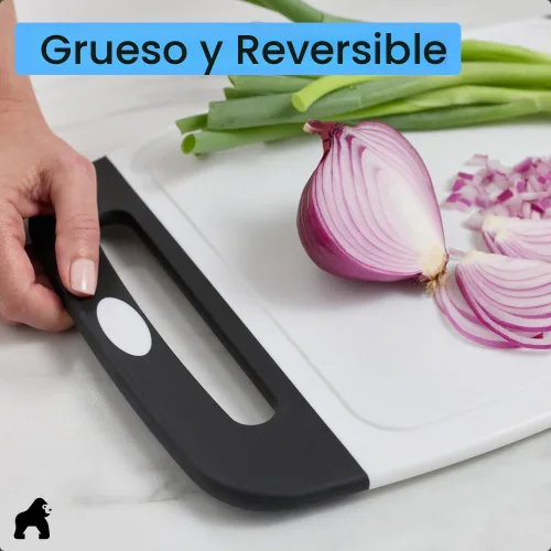 Miniatura 7 de GORILLA GRIP Juego de 3 tablas de cortar de cocina reversibles sin BPA, diseñadas en Estados Unidos, no porosas, ranuras para jugos, borde