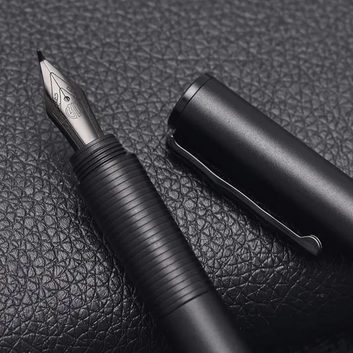 Miniatura 9 de Pluma estilográfica de metal Hongdian Black Forest, hermosa textura de árbol, plumín mediano, pluma de escritura para oficina