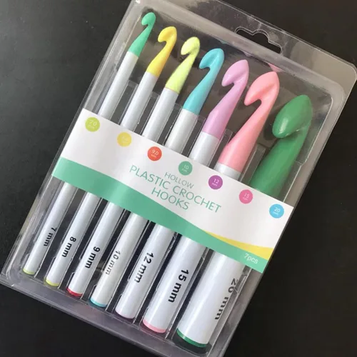 Miniatura 9 de Juego de 7 ganchos de ganchillo con mango de plástico enorme de 0.276 in-0.787 in, agujas de tejer para suéter colorido, hilo de tejer, herramientas