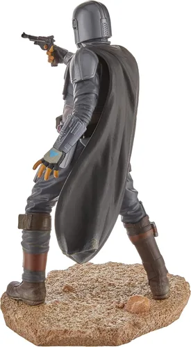 Miniatura 2 de Star Wars Premier Collection: The Mandalorian MK3 - Estatua a escala 1:7, multicolor, 10 pulgadas