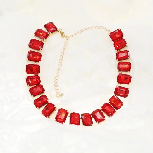 Miniatura 7 de Gargantilla de cristal con diamantes de imitación para mujer, pieza de declaración de esmeralda, collar de cadena dorada con cuello de cristal