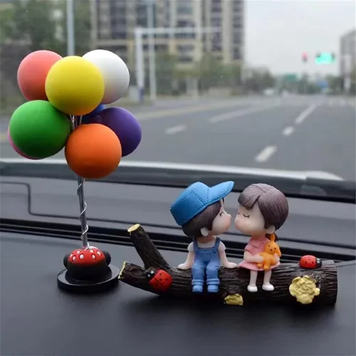 Decoración de coche de acción de caricaturas para parejas, lindos adornos para coche, accesorios para carro, decoración interior del automóvil lindo
