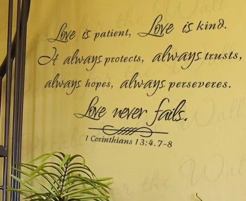 Love is Patient Kind Protect Trusts Hope 1 Corinthians 13 - Inspirador para el hogar motivacional Biblia religiosa de Dios – Mural de arte adhesivo