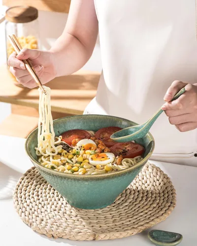 Miniatura 8 de Tazones grandes para servir ensalada, sopa, ramen, 71 OZ tazones de cerámica japoneses para fideos ramen con palillos, cucharas y soportes